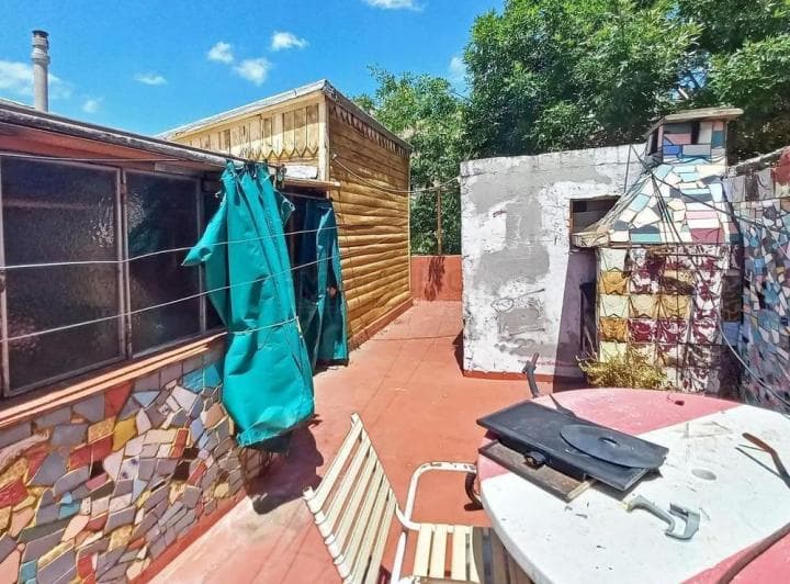 Venta PH 4 Ambientes con Patio Cubierto y Terraza - 2