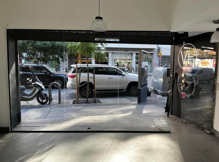 Venta Local en Palermo. Cordoba y Thames - 3