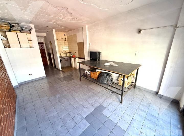 Departamento con Balcon Apto Profesional en Centro de Morón. San Martin Al 100 - 5