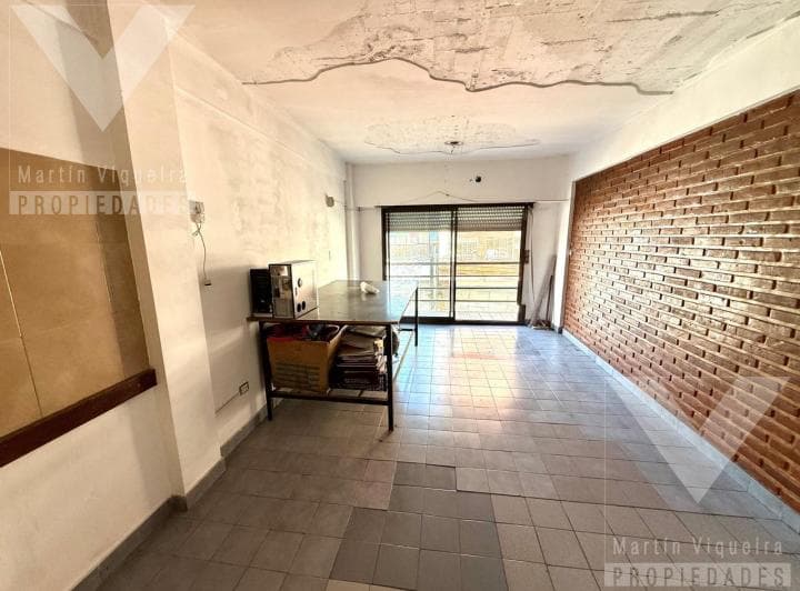 Departamento con Balcon Apto Profesional en Centro de Morón. San Martin Al 100 - 3