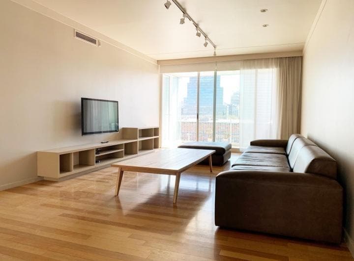 Departamento Alquiler Puerto Madero 4 Ambientes Vistas Abiertas Al Dique Piso Alto con 2 Cocheras - 2