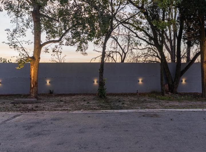 Lote en Barrio Cerrado Agustinas Hurlingham - 5