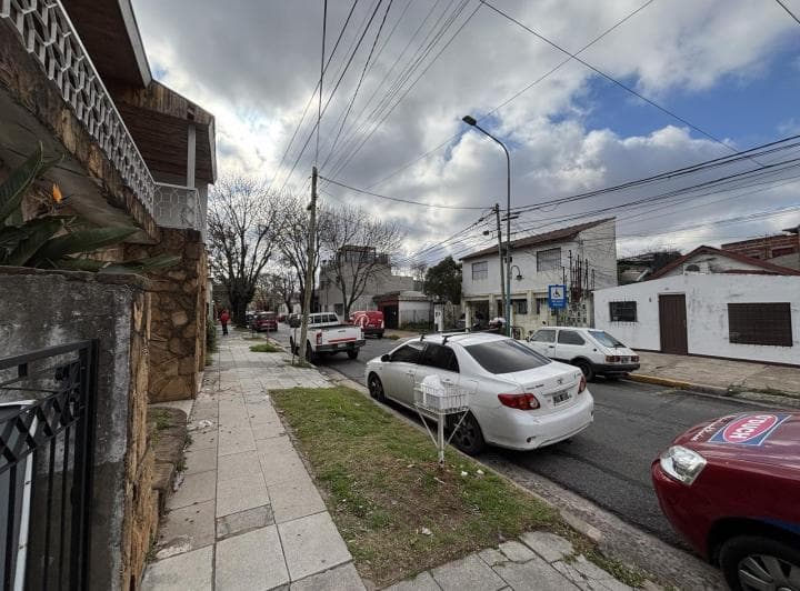 Terreno Apto Duplex. R2. Olivos. - 3