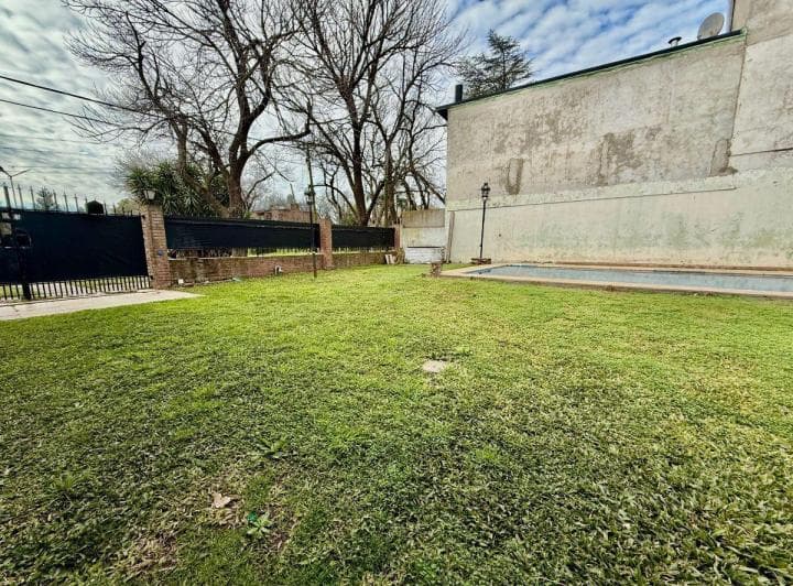 Casa de 2 Dorm. en Venta - Funes - 5