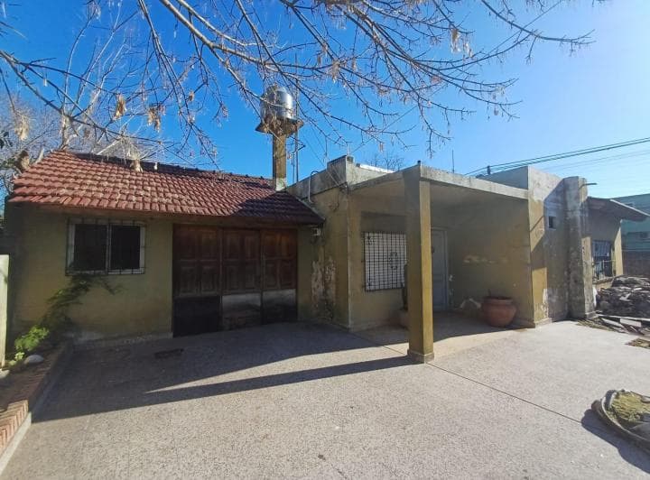 Casa a La Venta Para Refaccionar en Moreno Dueño Financia - 3