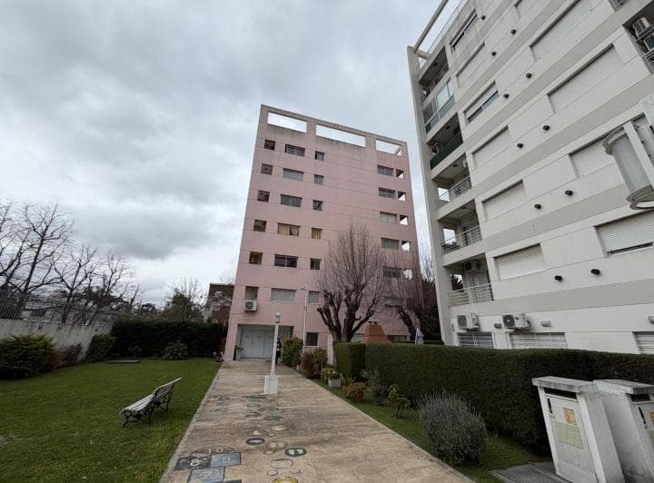 Venta Departamento de 2 Ambientes en Wilde - 2