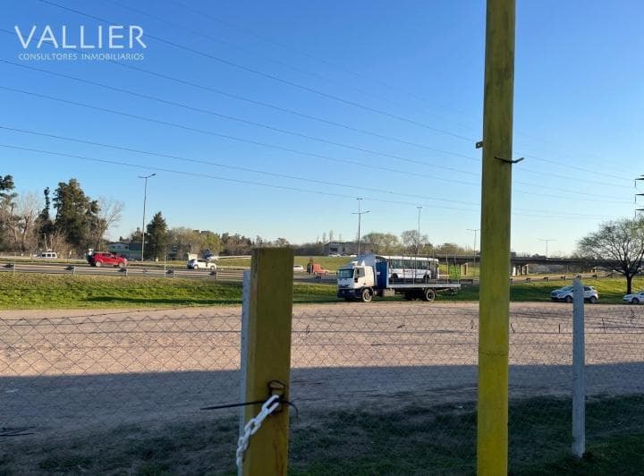 Local en Venta en Pilar, G. B. a. Zona Norte, Argentina - 4