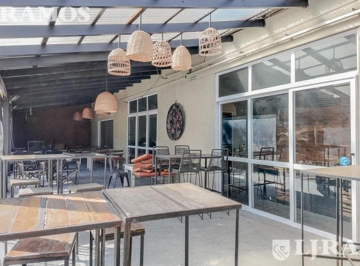 Alquiler. Local Comercial con Jardin en Pilar Ideal Varios Rubros - 5