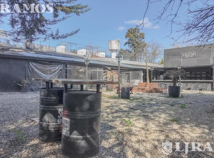 Alquiler. Local Comercial con Jardin en Pilar Ideal Varios Rubros - 4