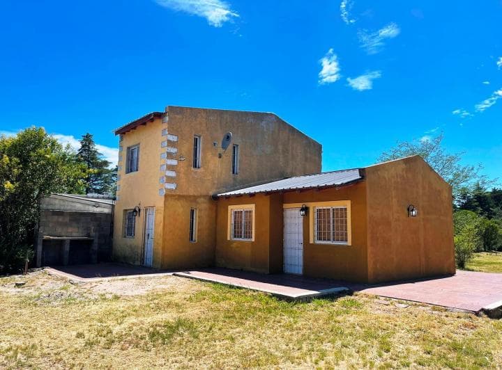 Casa + Duplex en 4 Terrenos! Urgente en Villa Giardino, Córdoba! - 2