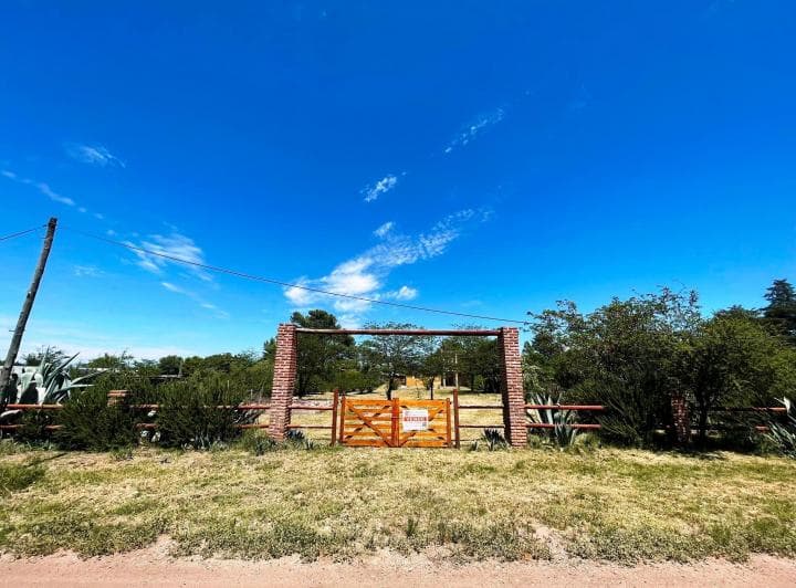 Casa + Duplex en 4 Terrenos! Urgente en Villa Giardino, Córdoba! - 3