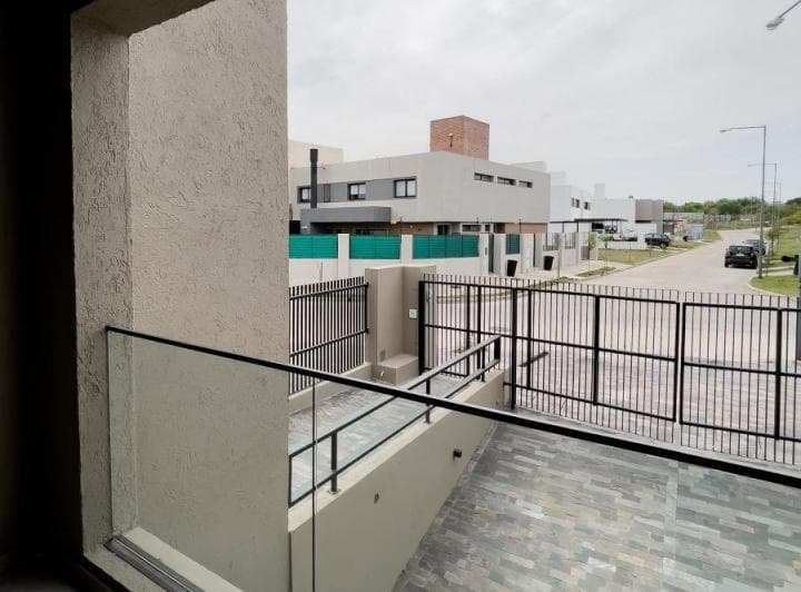 Costas de Manantiales – Departamento con Patio a Estrenar! - 5