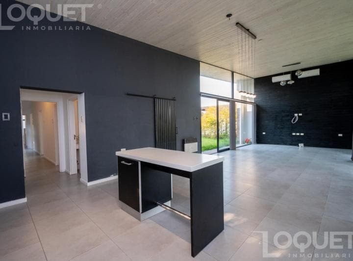 Casa en Barrio Privado en Las Almenas - 2