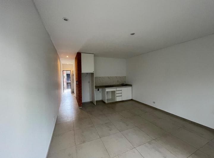 Departamento 2 Mabientes en Alquiler Merlo Centro - 3