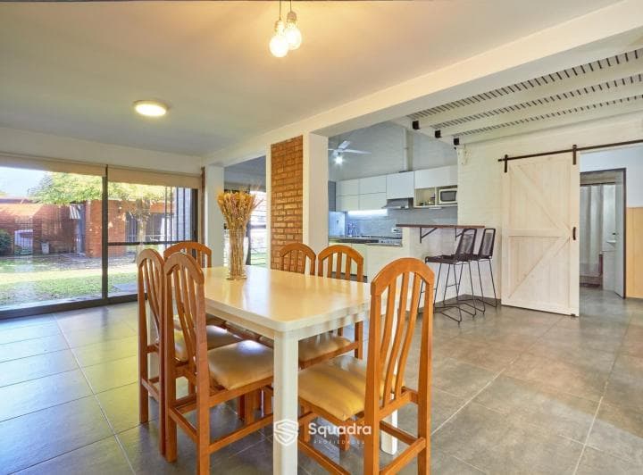 Venta | Permuta - Casa 3 Dorm., Quincho y Pileta - Fisherton, Rosario - Apto Crédito. - 4