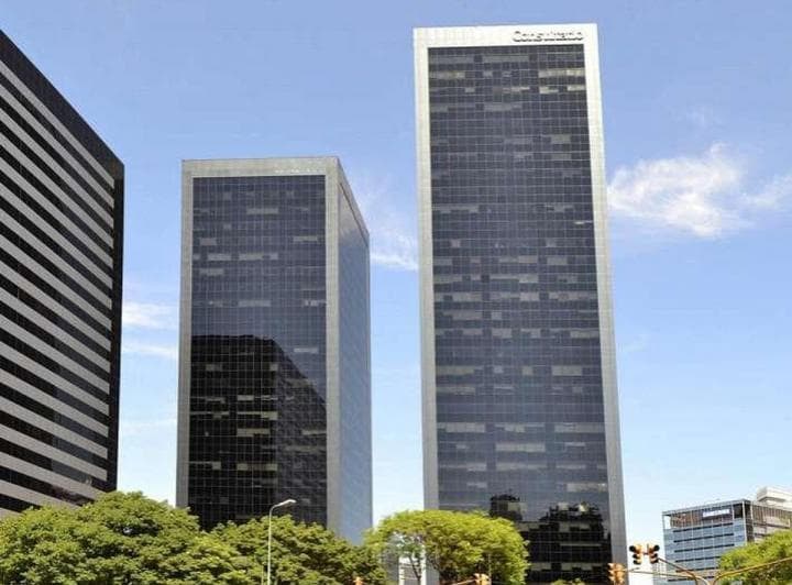 Edificio Torre en Catalinas Ex Torre Consultatio Planta de 770 m² 8 Cocheras Piso Técnico Amoblada - 2