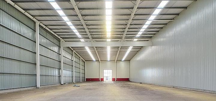 Centro Logistico Para Pymes, con Unidades a Partir de Los 700 m². con Todos Los Servicios. - 4