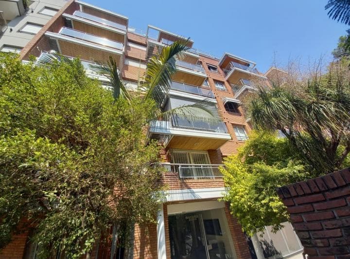 Departamento 4 Ambientes con Cochera y Terraza en Castelar - 2