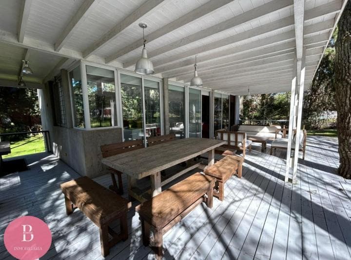 Casa en Alquiler en Carilo Disponible Fines de Semana (Comunes y Largos) y Verano 2027 - 3