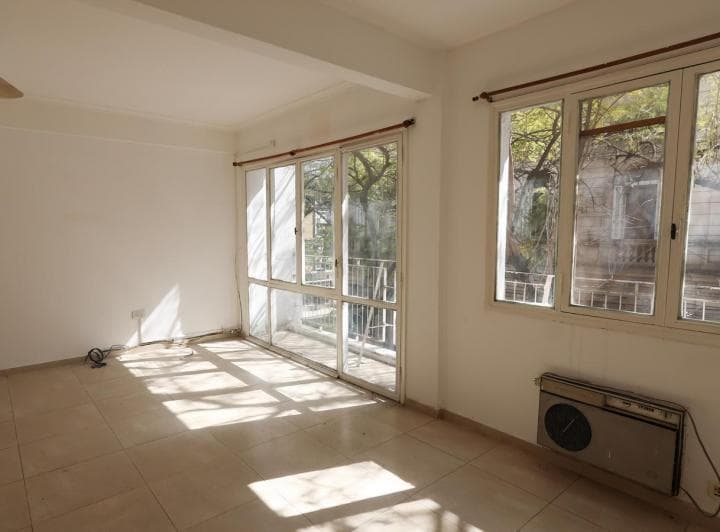Venta Departamento Dos Dorm. en Centro - 2