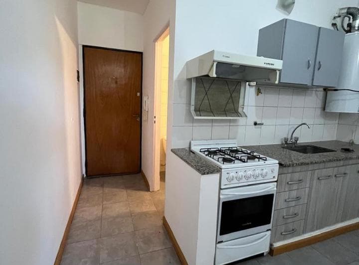 En Venta - Mononoambiente - Luis Agote - 4