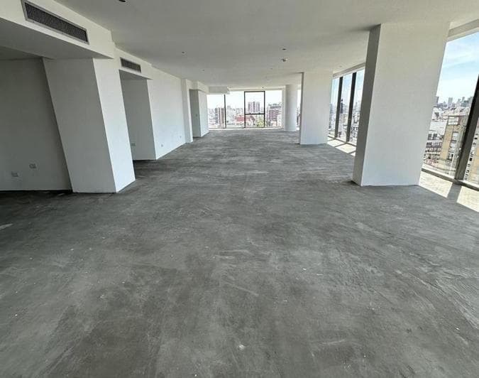 Oficina en Alquiler en Edificio Lex Tower, Piso Alto - 4