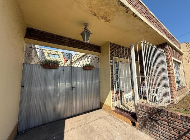 Casa Wilde Tres Ambientes en Venta - 4