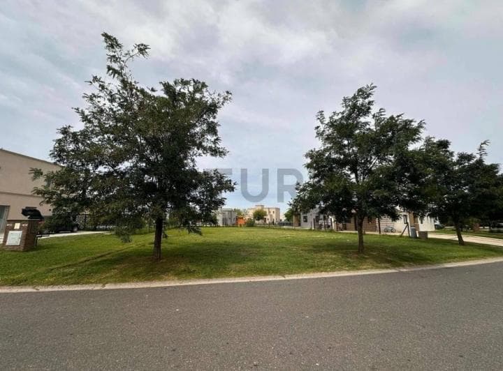 Excelente Lote en Venta en Barrio Privado El Canton Norte / Valor Publicado Financiado - 5