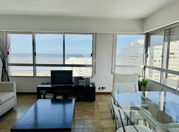 Apartamento con Vista Al Mas a Pasos del Puerto Disponible en Alquiler Temporal - 4