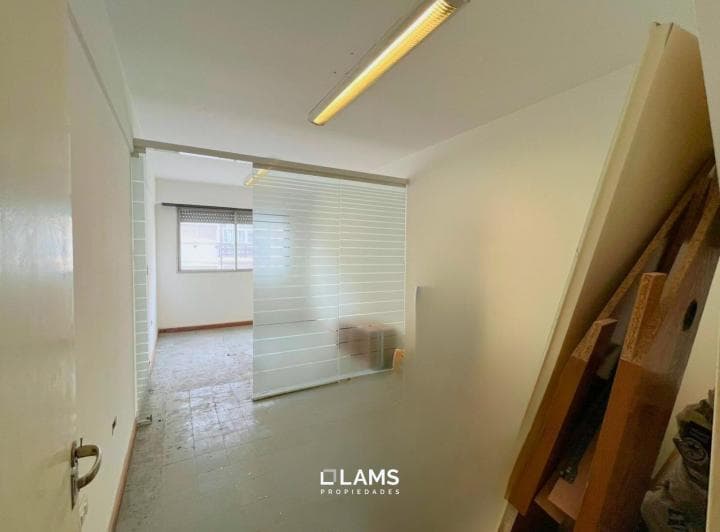 Venta - Oficina Apta Crédito - Zona Centro - 4