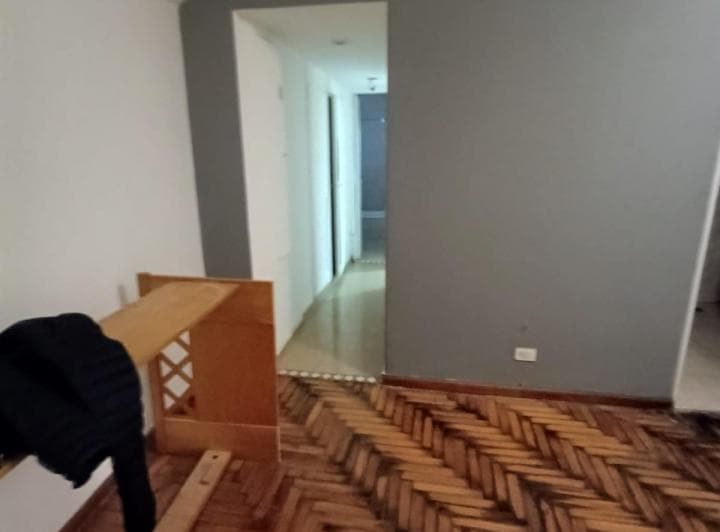 Departamento de 2 Ambientes. con Patio! Amplios Ambientes! - 3