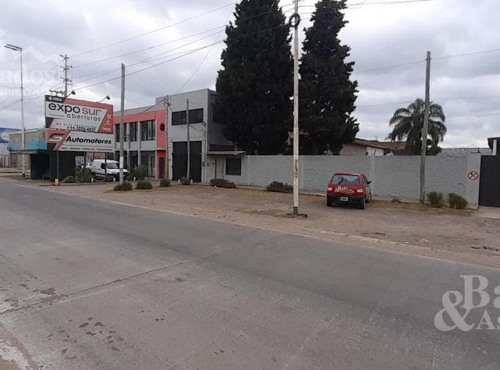 Galpón - Luis Guillon - 5
