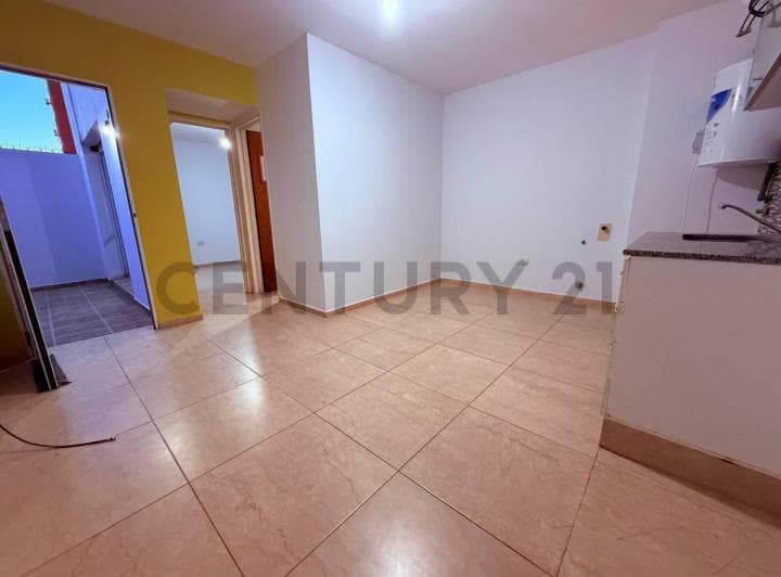 Venta Departamento un Dormitorio con Patio - 3