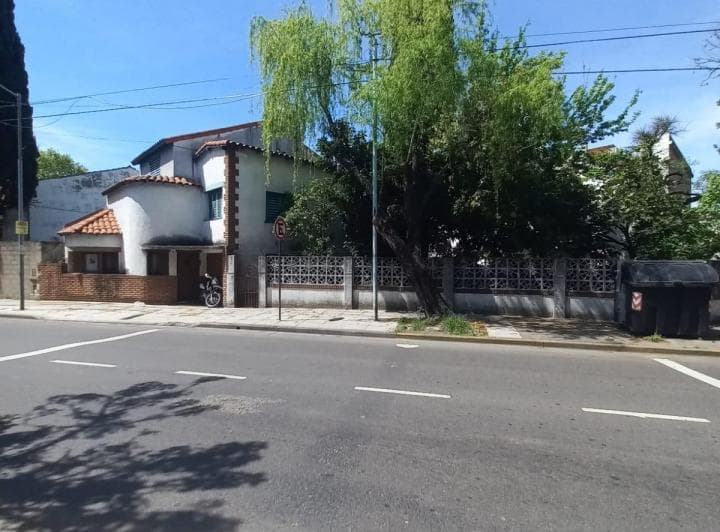 Apto Credito Bancario Chalet 4 Amb. con Garage y Parque a Reciclar - 4