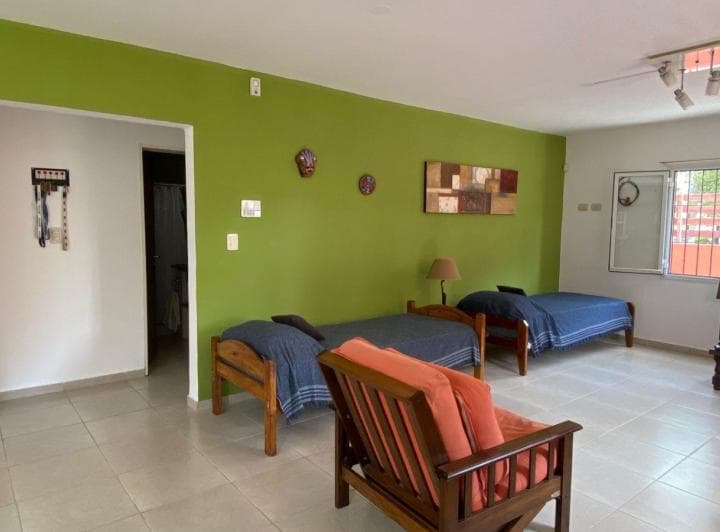 Casa Tres Ambientes Sobre Lote Propio a Pocos m del Mar - 5
