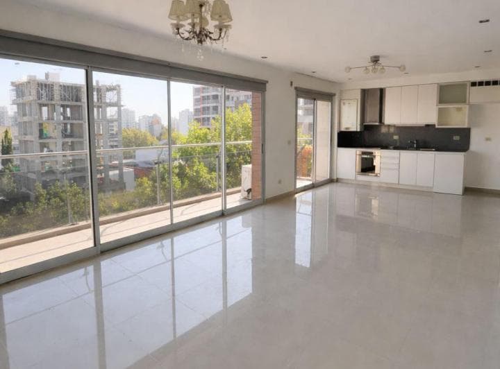 Departamento 4 Ambientes Venta Quilmes - 3