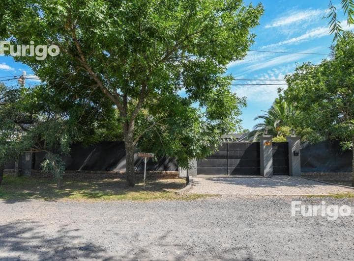 Venta Casa Terreno Comercial 1500 m² Funes Ruta 9 Garita 7 - 2