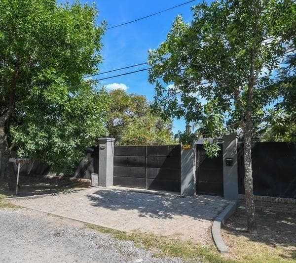 Venta Casa Terreno Comercial 1500 m² Funes Ruta 9 Garita 7 - 3