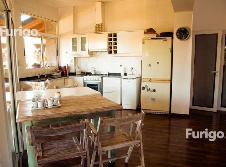 Venta Casa con Pileta en Casilda - 4