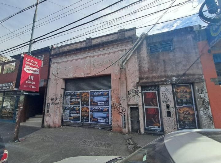 Importante Local / Terreno Sobre Av Rivadavia - Morón - 2