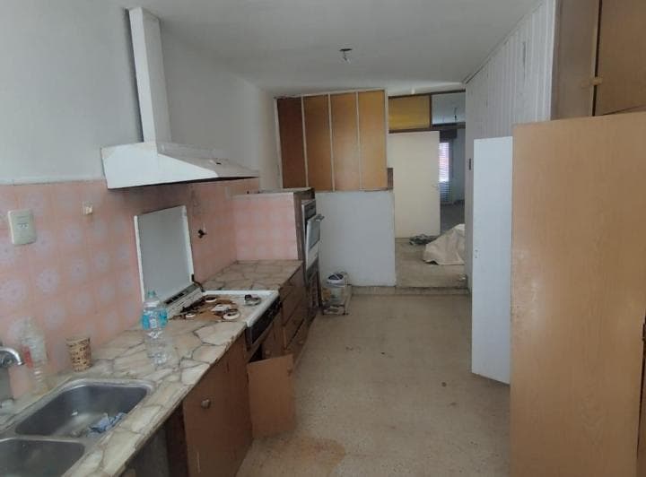 Casa con Local en Venta - Rincon 170 - Barrio La Falda - 5