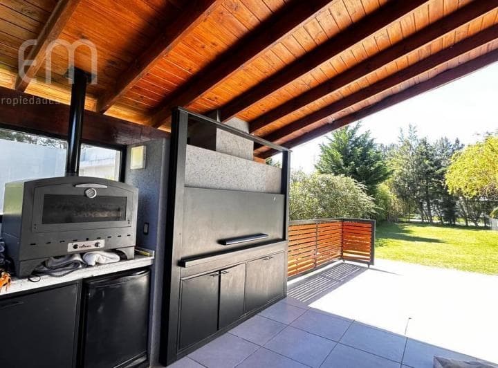 Casa de 3 Dorm. en Venta en Canning, Malibú - 4