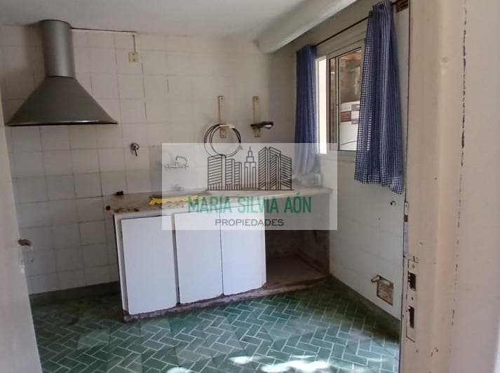 Venta Casa de Dos Plantas Centro Coronel Vidal - 5