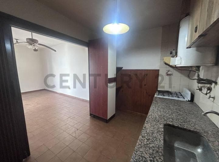 PH Dos Dorm. con Patio en Venta en La Plata - 5