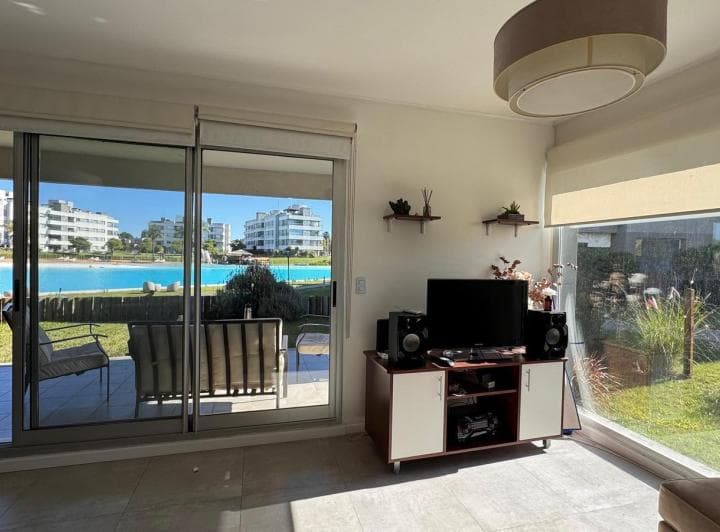 Pilar Lagoon | Venta | Departamento de 4 Amb con Jardín, Parrilla y Vista a La Laguna. Imperdible! - 2
