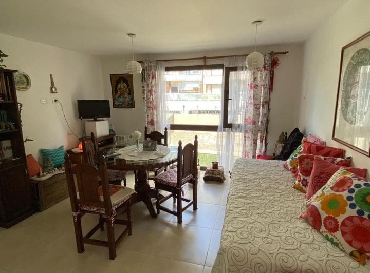 Venta Departamento 2 Ambientes Barrio Belgrano. San Carlos de Bariloche - 2