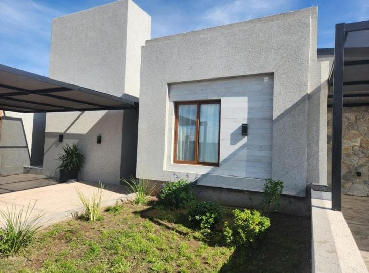 Se Vende Casa 2 Dorm. en Una Planta en Docta Etapa 3 - 2