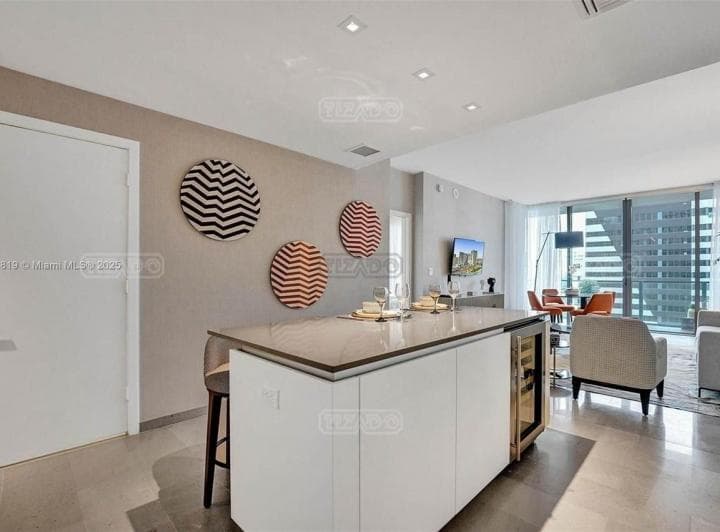 Departamento en Venta en Miami, Florida, Estados Unidos - 3