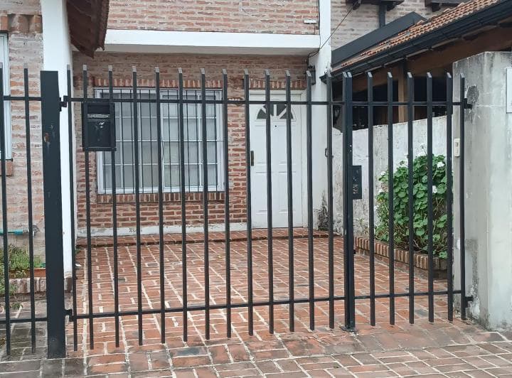 Venta en Block Phs 2 y 3 Ambientes con Terreno Carapachay - 3