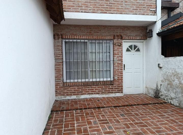 Venta en Block Phs 2 y 3 Ambientes con Terreno Carapachay - 2